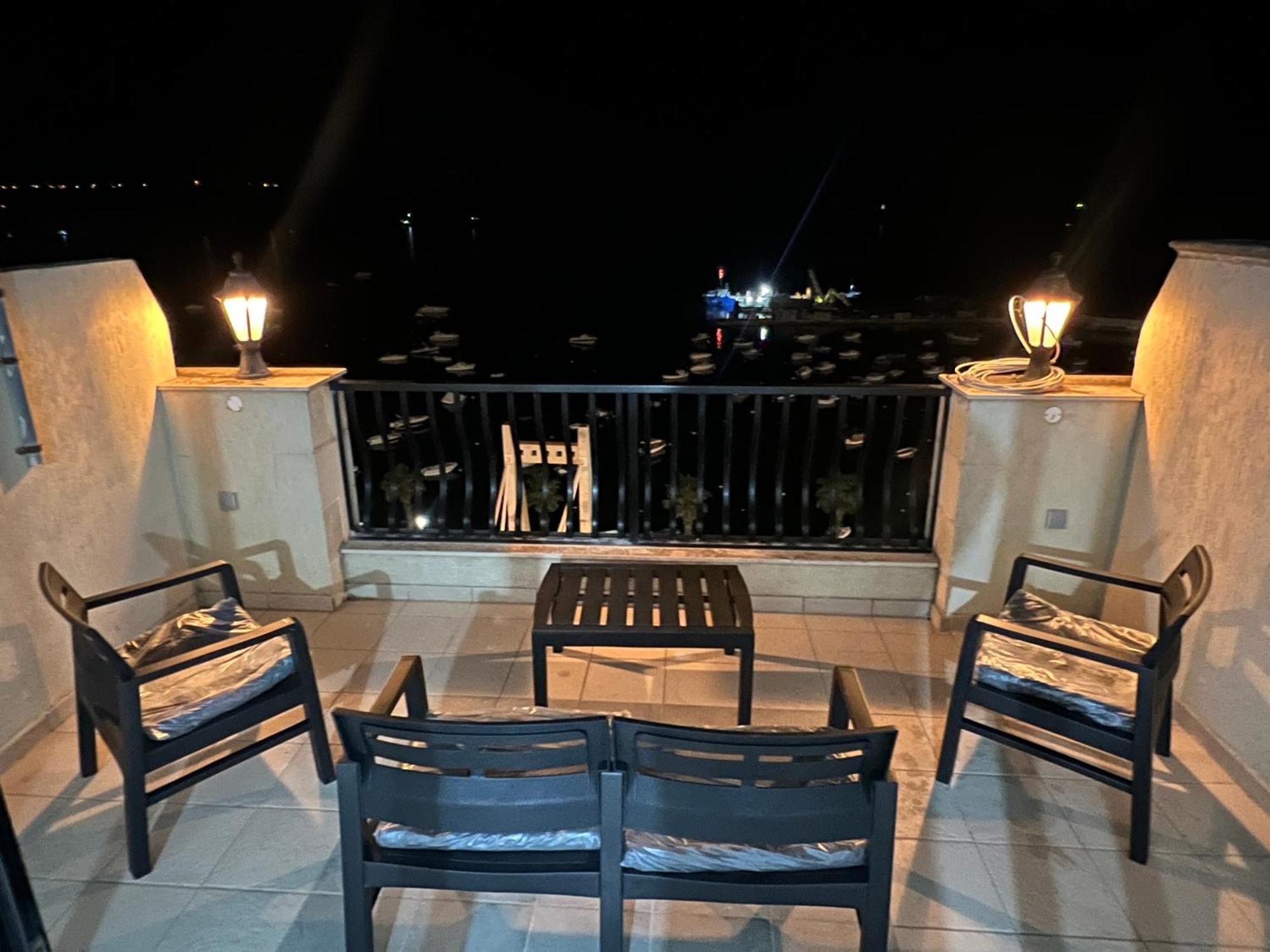 세인트폴스베이 Sea View Penthouse 아파트 외부 사진