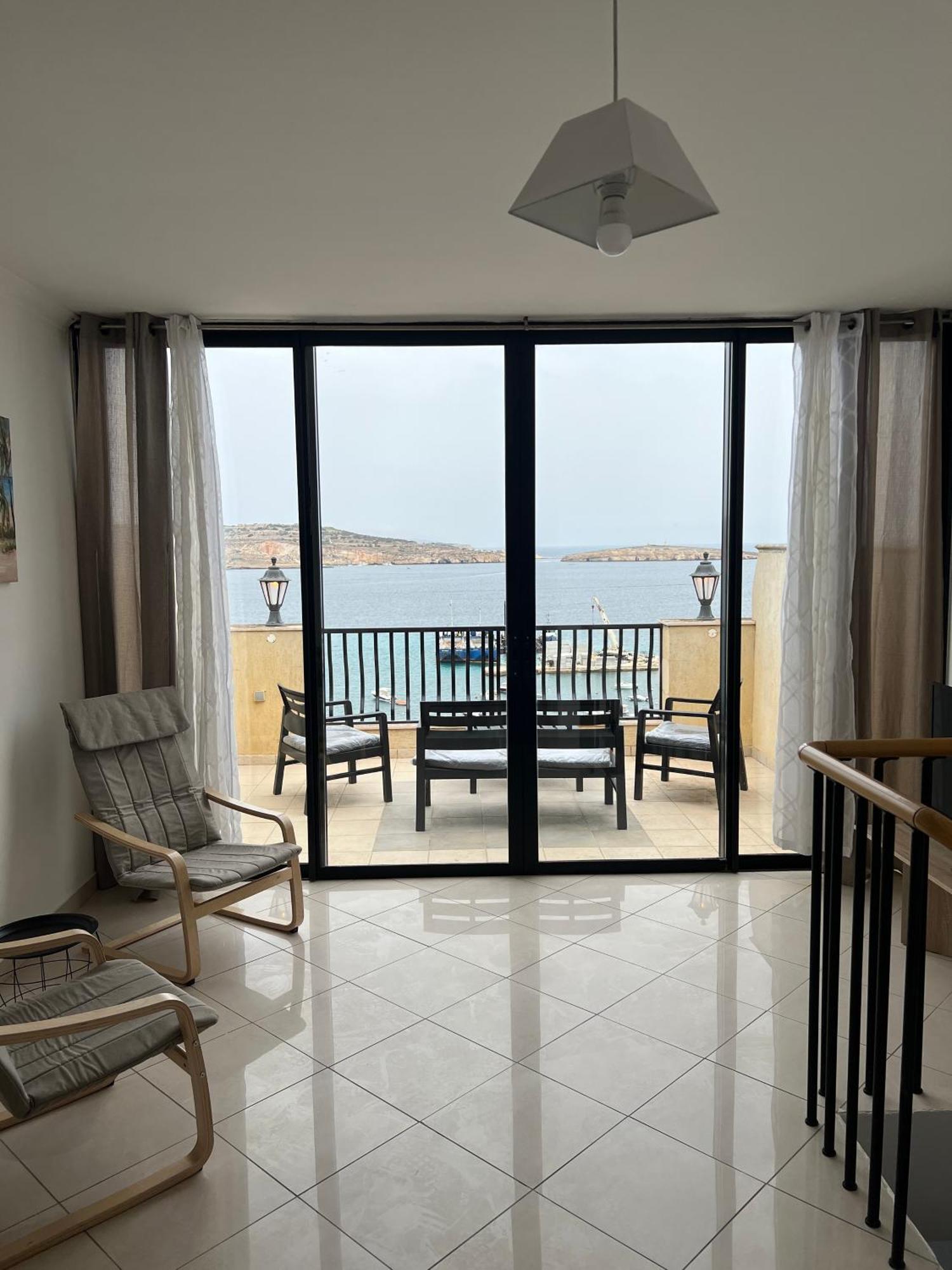 세인트폴스베이 Sea View Penthouse 아파트 외부 사진